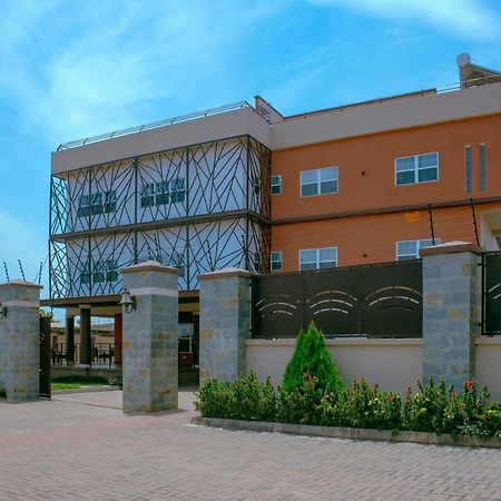 Frederick'S Lodge Kumasi Dış mekan fotoğraf
